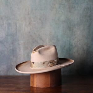 Distressed Buckskin Wide Brim Pencil Roll Felt Hat
